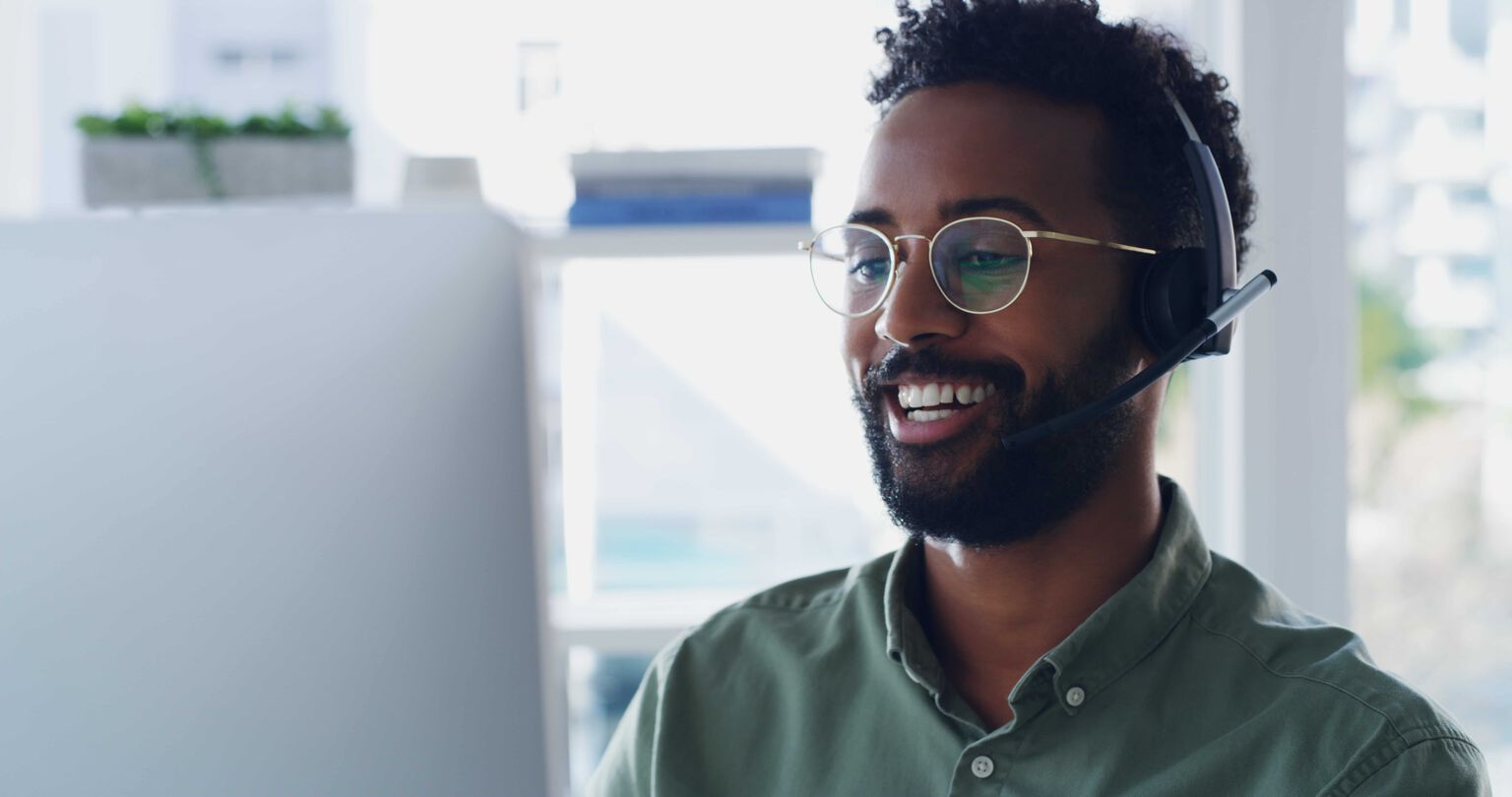 A chat agent or someone from customer service A chat agent or someone from customer service